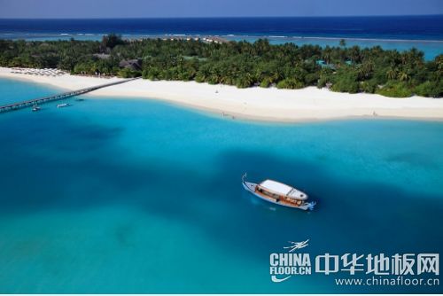 贝尔地板为爱定制:五月千万不要花钱去马尔代