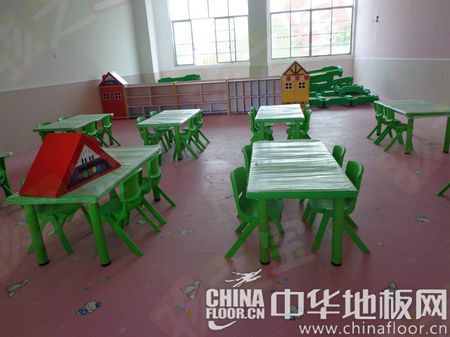 孩之宝地板:真人秀节目引亲子热潮 专业儿童地