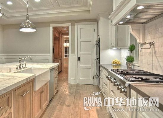 环保家居从饮食开始 木地板打造安全厨房(图)