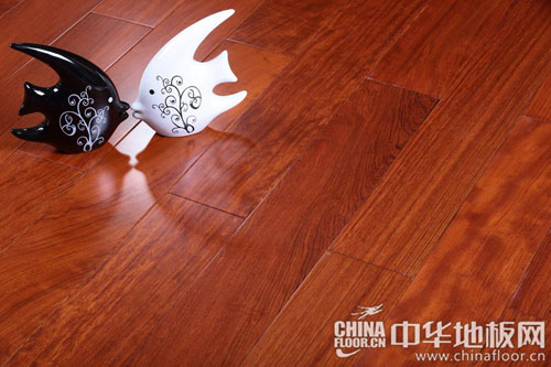 建材市场陷逆局 中小地板企业如何逆境重生?