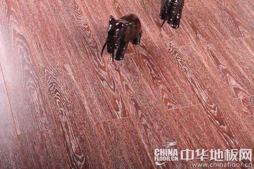 资本运营是发展前提 地板企业规避资金风险需