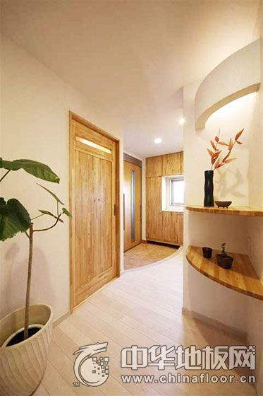 日式原木风格走廊地板图片 浅色木地板图片